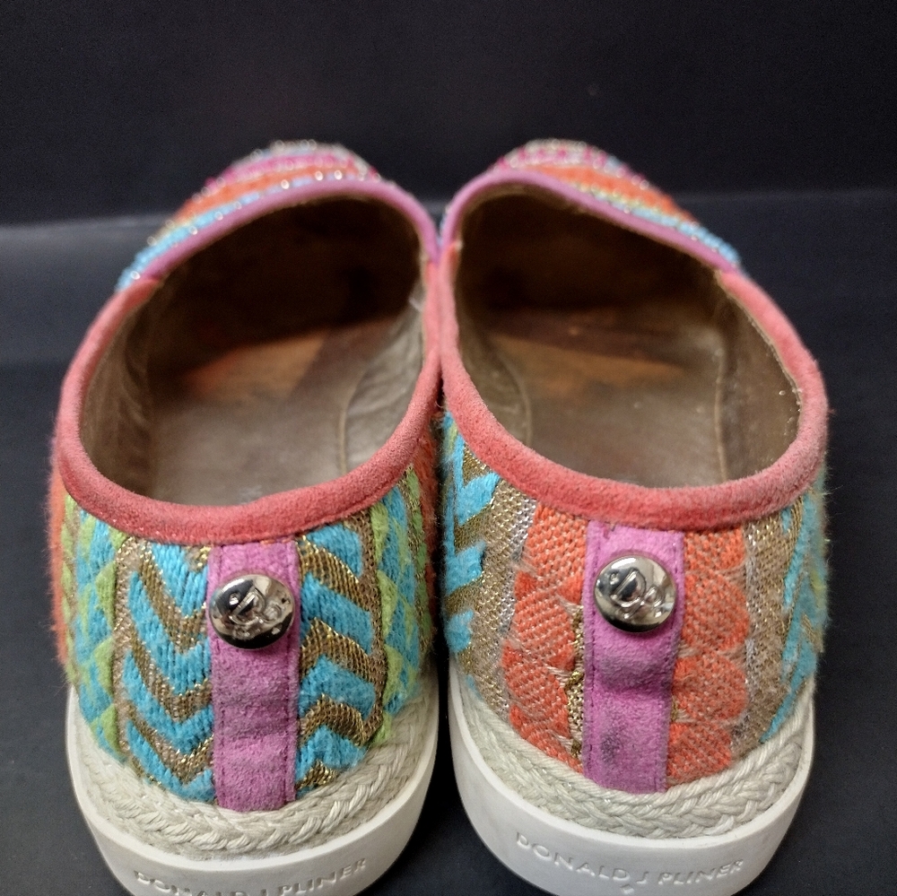 - DONALD PLINER -  MULICOLOR BEADED ESPADRILLE LOAFERS WOMEN'S SHOES SIZE :7M - Picture 11 of 12